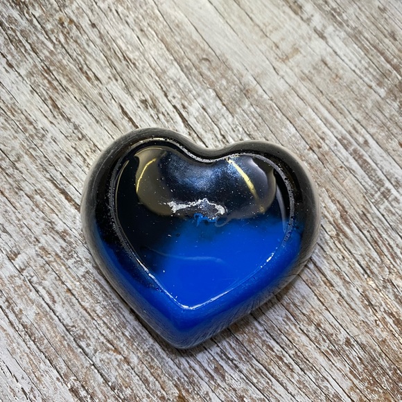 Heart Shaped Dish / Tray - Black + Blue + White + Gray - Picture 9 of 12